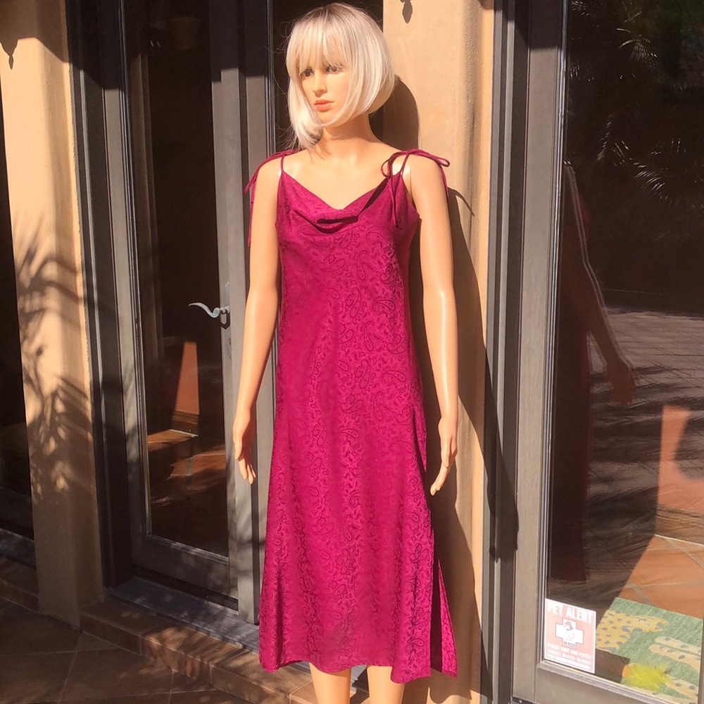 Forever 21 burgundy midi slip dress